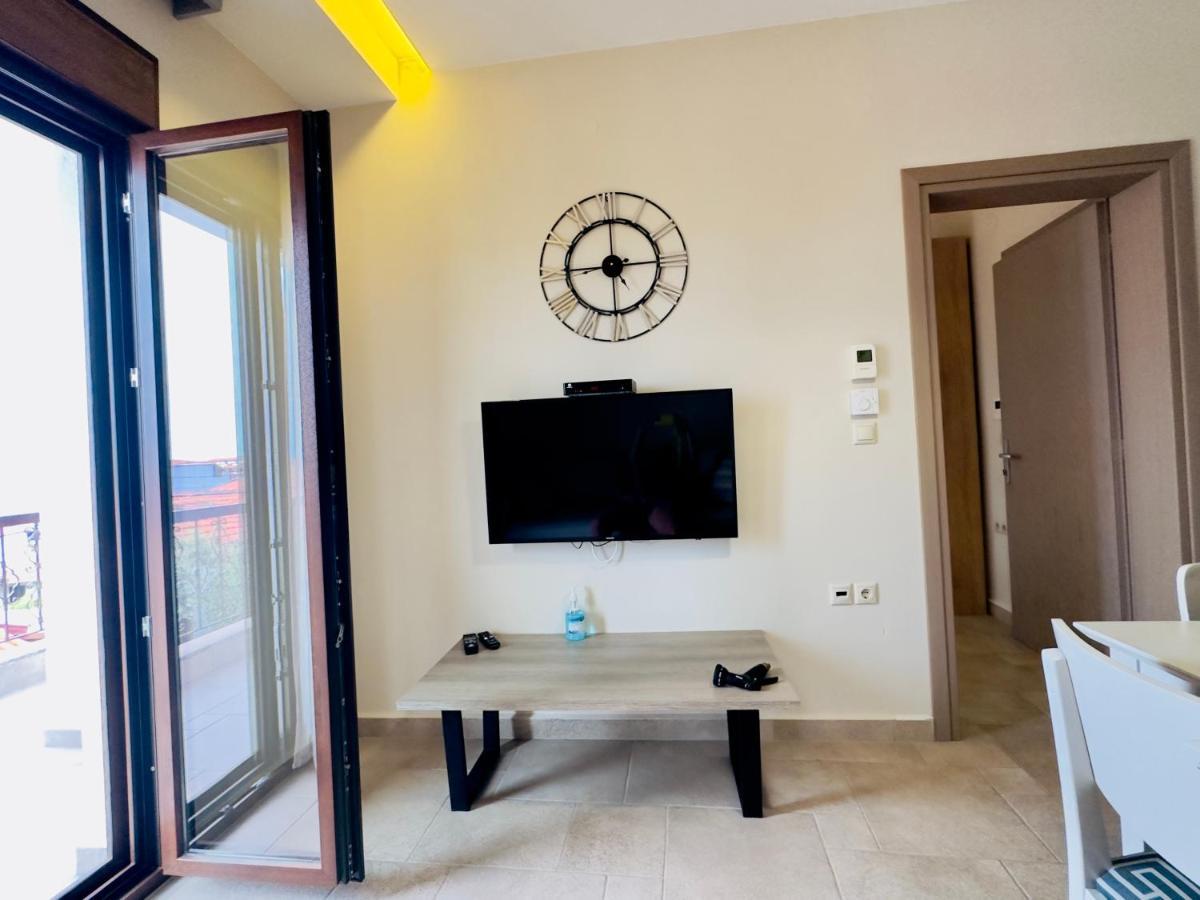 Yulia Luxury Apartments オウランオウポリ エクステリア 写真