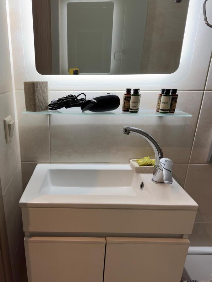 Yulia Luxury Apartments オウランオウポリ エクステリア 写真