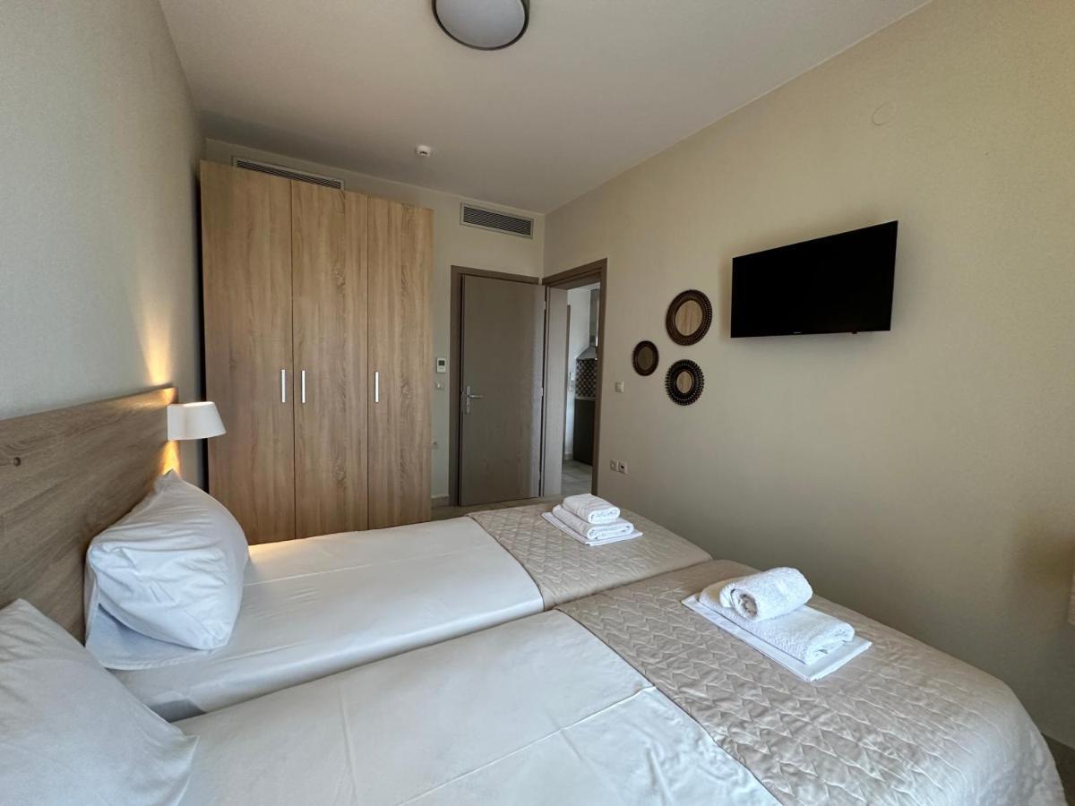 Yulia Luxury Apartments オウランオウポリ エクステリア 写真