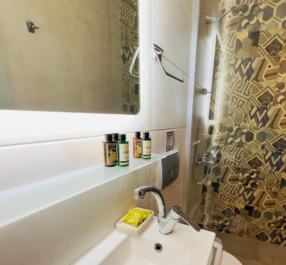Yulia Luxury Apartments オウランオウポリ エクステリア 写真
